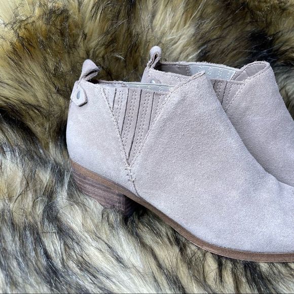 Marc fisher Wilde ankle booties size 7.5 - Picture 2 of 6